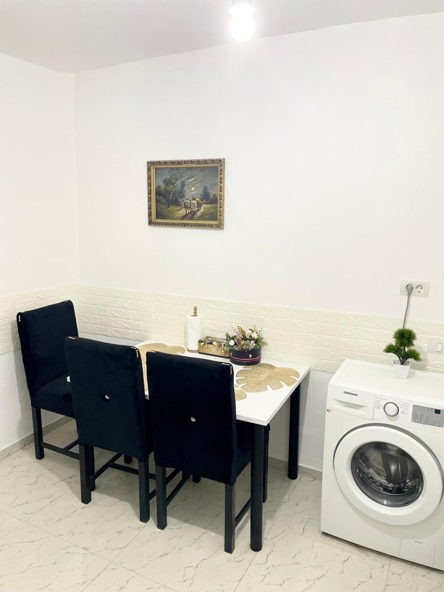 Vila Cris Apartments Navodari Luaran gambar